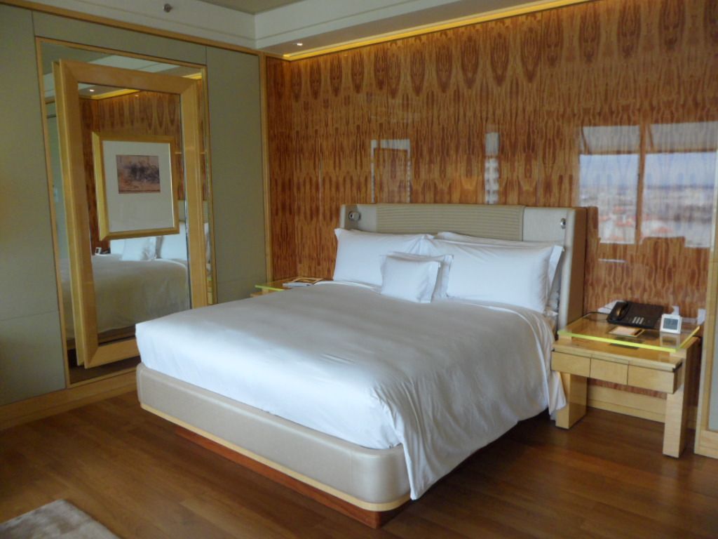 Ritz Carlton Singapore Staycation Simply Shiok!